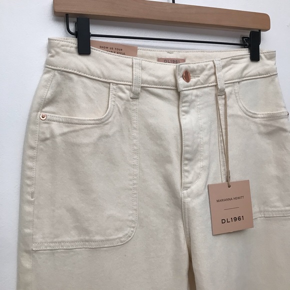 Like New | DL1961 Anthropologie Hepburn Cropped Wide-Leg Jeans in Cream - Picture 8 of 13